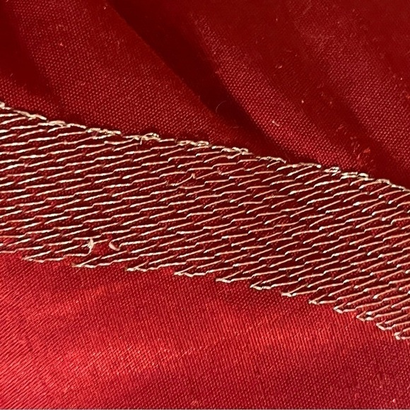 ACCENT pillow red poly/satin with silver metallic thread in waves on front. - Picture 8 of 9